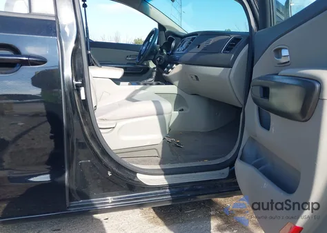 2016 Kia Sedona L из США, поврежденный, VIN KNDMA5C18G6151191
